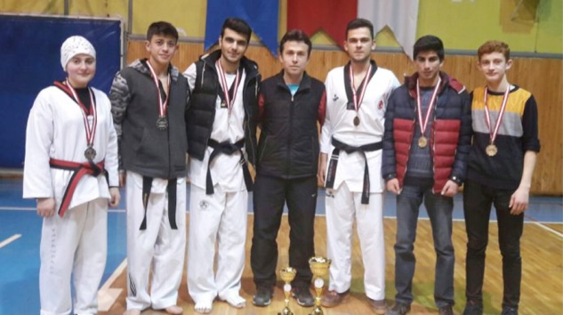 Taekwondo Şampiyonasına Yalvaç Damgası