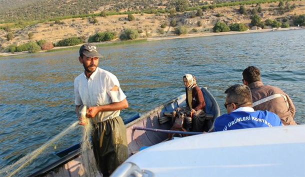 Su Ürünleri Av Yasağı Denetimleri Sürdürülüyor