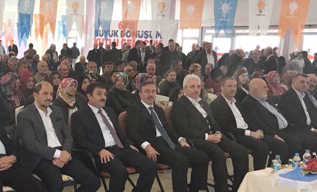 AK PARTİ KONGRESİ’NDE HAYRİ UYAR BAŞKAN