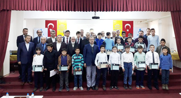 İmam Hatip Ortaokulu Yarışmalardan Derecelerle Döndü