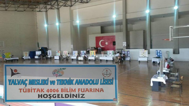 Mesleki ve Teknik Anadolu Lisesi’nden TÜBİTAK 4006 BİLİM FUARI