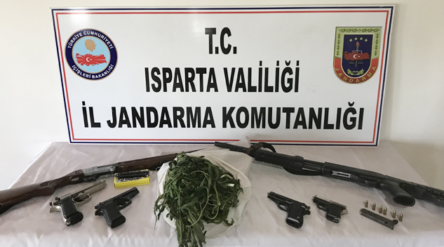 Jandarma uyuşturucuyla mücadeleyi sürdürüyor