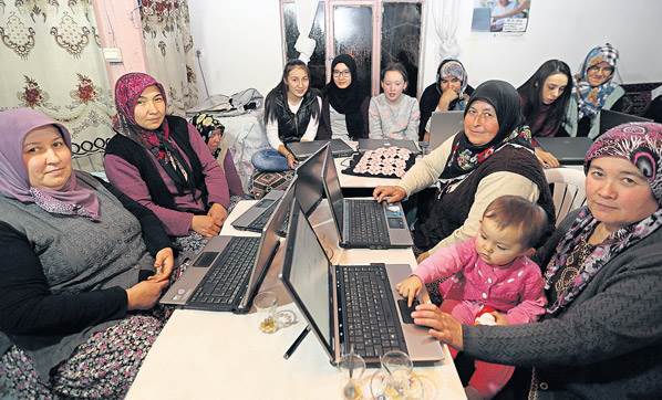 Türkiye’de nüfusun % 72,9’u internet kullanıyor