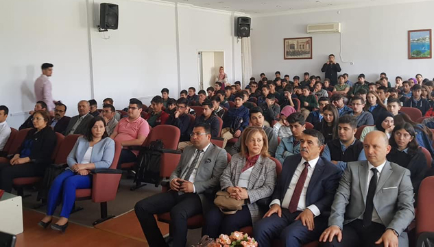 Köstüklü Hocadan Milli Mücadelede Türk Çocukları Konferansı