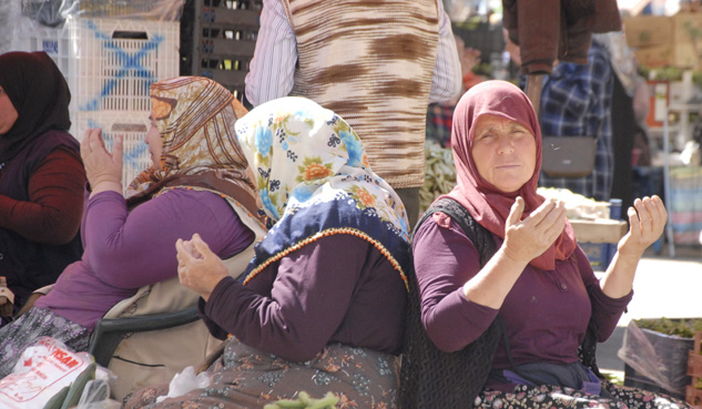 Yalvaç’tan Barış Pınarı Askerlerine Her Gün Dua