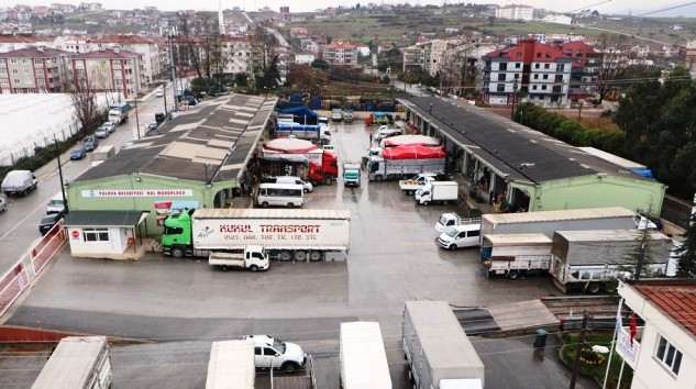 ÜRETİCİ YALVAÇ’A SEBZE-MEYVE HALİ İSTİYOR