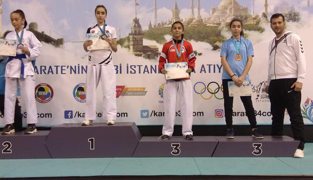 YALVAÇ BELEDİYESİ KARATE TAKIMI BAŞARIYA DOYMUYOR