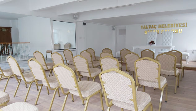 YALVAÇ BELEDİYESİ YENİ NİKÂH SALONU HİZMETE AÇILDI