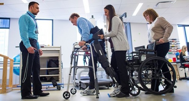 Engelliler daha fazla fizik tedavi hizmeti almak istiyor