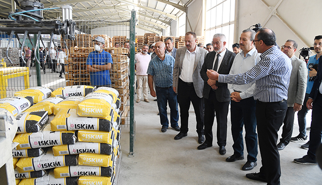 Isparta Belediyesi’nin markası ISKİM 10 farklı yapı kimyasal ürünüyle sektörde yerini aldı