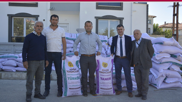 İlçe Tarımdan 440 Çiftçiye 44 Ton Buğday Tohumu