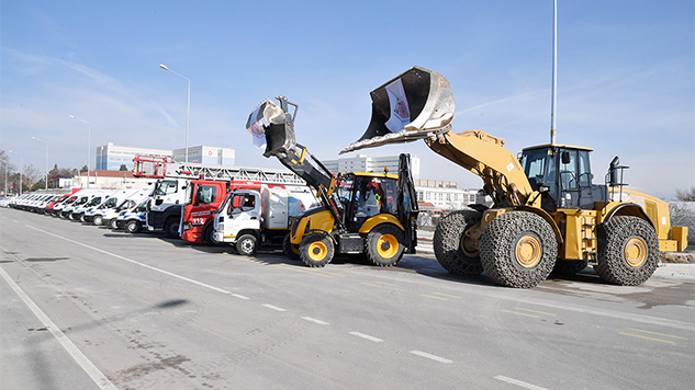 Isparta Belediyesi’nde filoya kazandırılan araç sayısı 48’e ulaştı