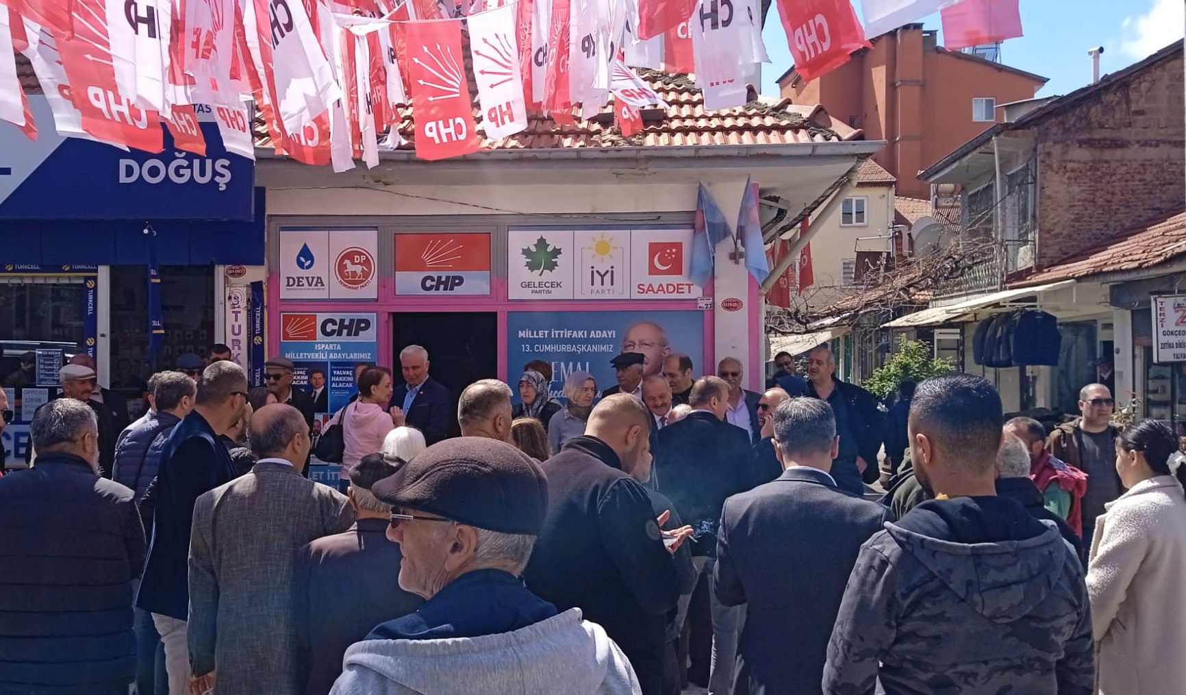 Yalvaç CHP Seçim Ofisi Açıldı