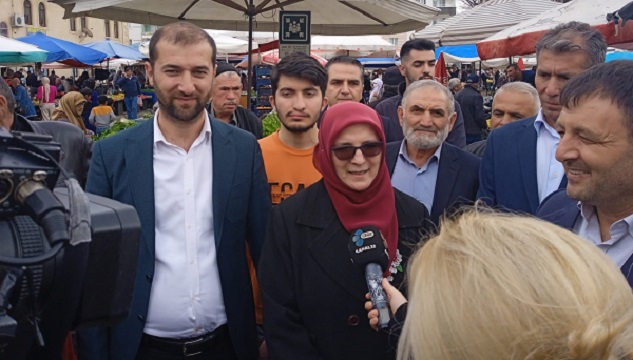 Ak Parti Milletvekili Adayı Nesrin SEMİZ de Yalvaç Pazarı’ndaydı