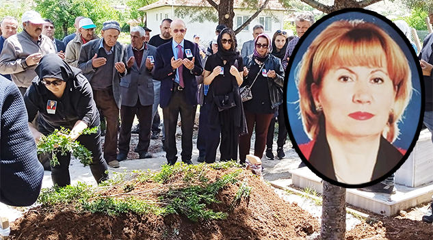 Emekli Kaymakam Mehmet Çapraz’ın hayatını kaybeden eşi A.Tırtar’a defnedildi
