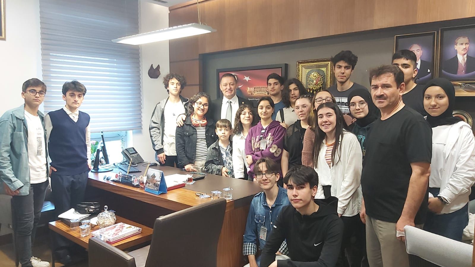 Isparta Fen Lisesi öğrencilerinden Sönmez’e ziyaret