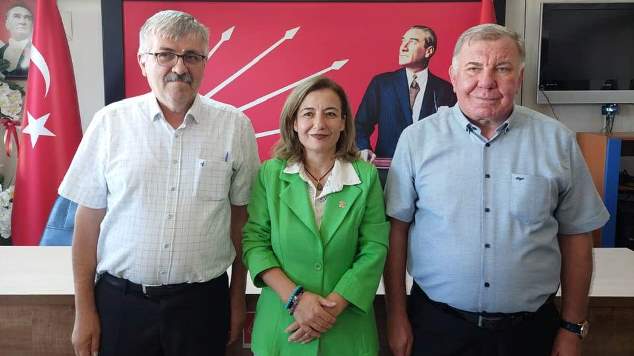 Isparta CHP’de yeni başkan Vedat Şenol