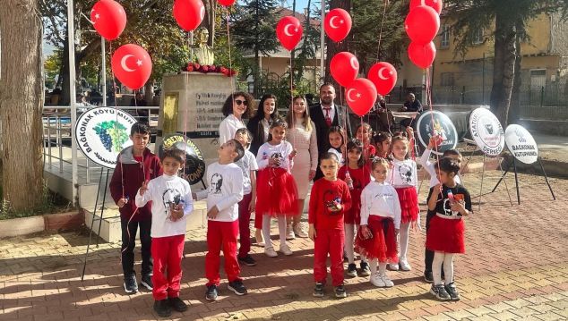 Bağkonak’ta coşkulu Cumhuriyet Bayramı kutlaması