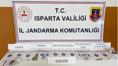 Jandarmadan uyuşturucu ve sigara kaçakçılarına operasyon: 6 tutuklu