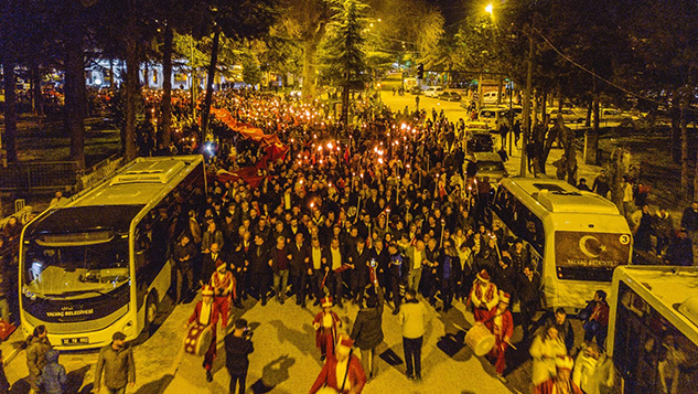 18 Mart Çanakkale Zaferi ve Şehitleri Anma Yürüyüşünde Yalvaç Birleşti