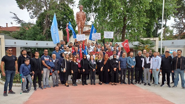 Türk Eğitim Sen Yalvaç Temsilciliği’nden Eğitimde Şiddete Tepki: “EĞİTİMDE ŞİDDET YASASI ÇIKARILSIN”