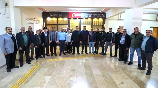 Yalvaç muhtarlarından Başkan Kodal’a ziyaret ve destek