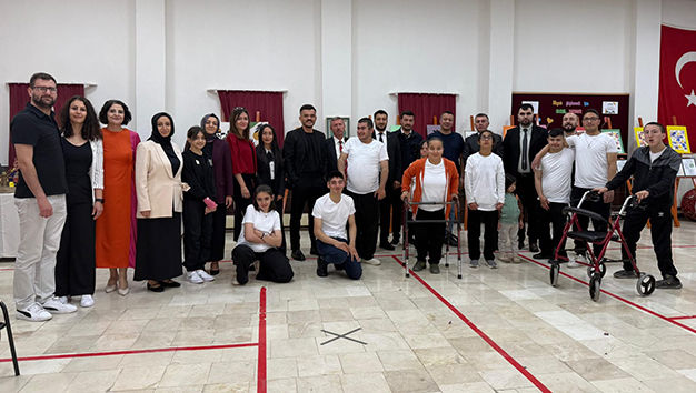 Özel çocuklar, haftalarını özel bir etkinlikle kutladı