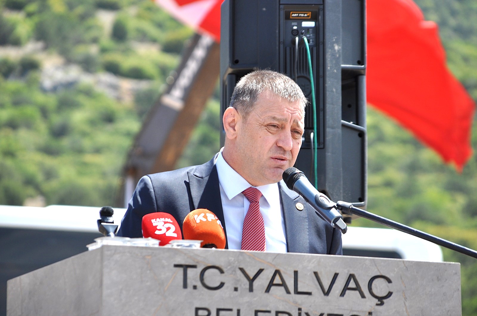 Sönmez: “İkinci etabı da Cumhur İttifakı vekillerimizle inşallah Yalvaç’a kazandıracağız”