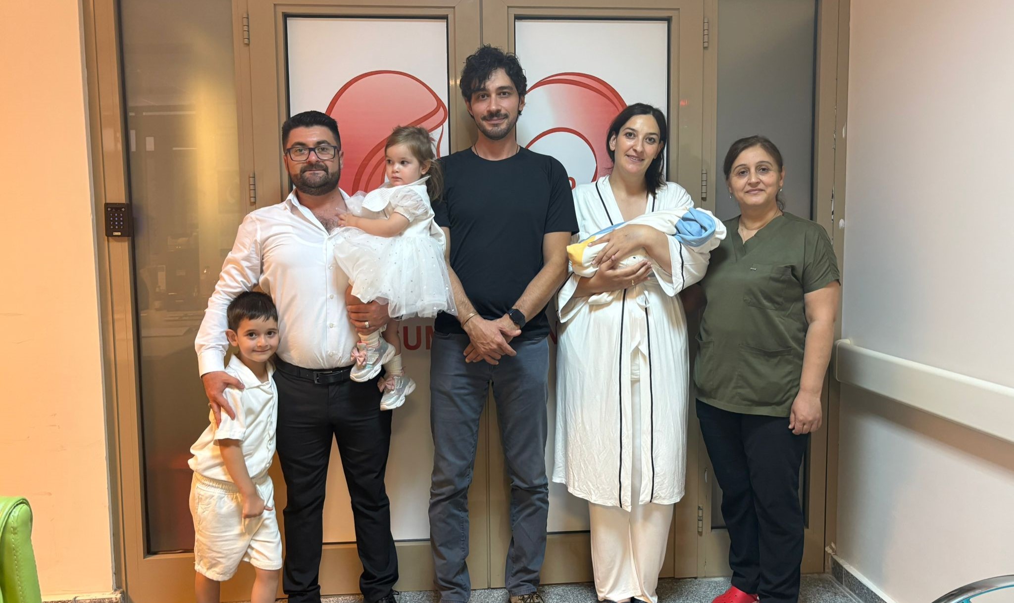 “ANNE VE BEBEK DOSTU” HASTANEMİZDE ARTAN DOĞUM MEMNUNİYETLERİ