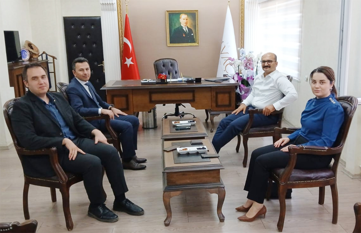 Şarkikaraağaç, Gelendost ve Senirkent Kaymakamlarından Kaymakam Abacı’ya ziyaret
