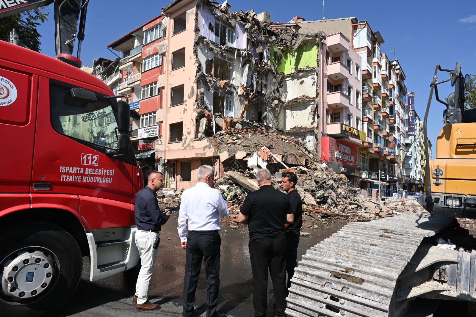 Isparta’da 53 yıllık Çarşı Polis Karakolu yıkıldı