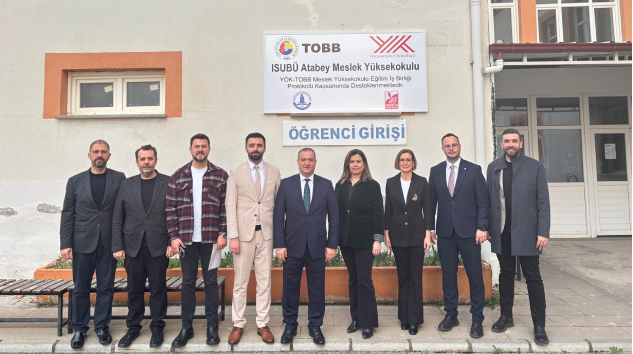 Genç Girişimciler Üretimden İhracata Giden Başarı Hikayelerini Paylaştı