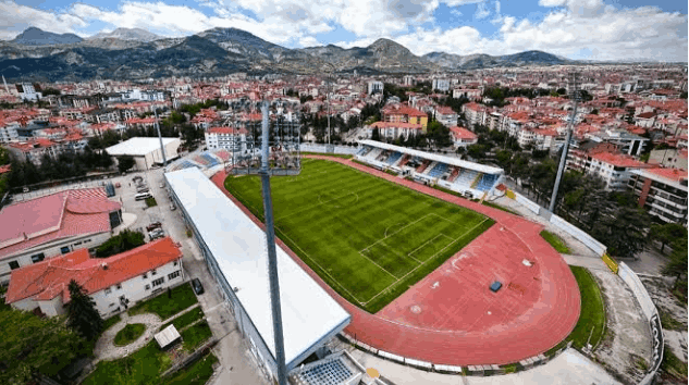 Isparta Atatürk Stadyumu Yerinde Yenileniyor