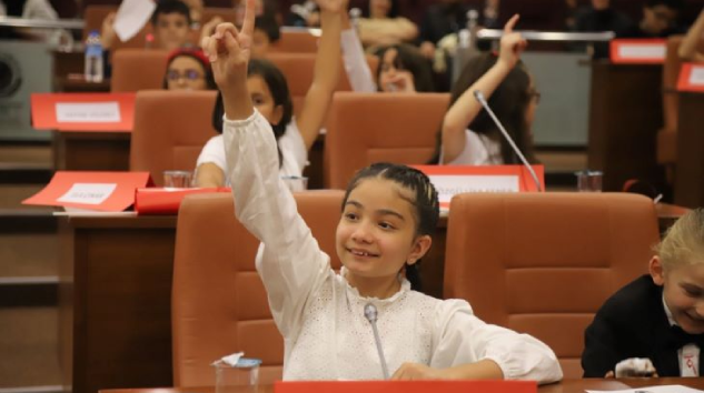 Gelendost’ta Çocuk Meclisi Kuruluyor