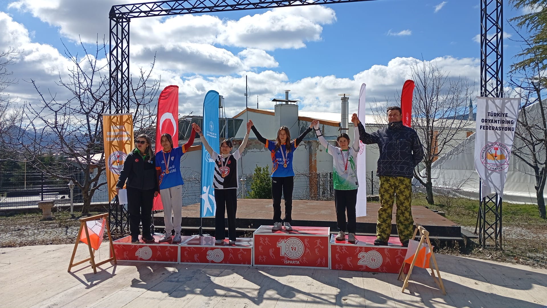 Yalvaçspor Oryantiring Takımı, Isparta’da kupaları topladı