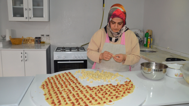 Yalvaç’ın Sessiz Ekonomisi: Evden Üreten Kadınlar