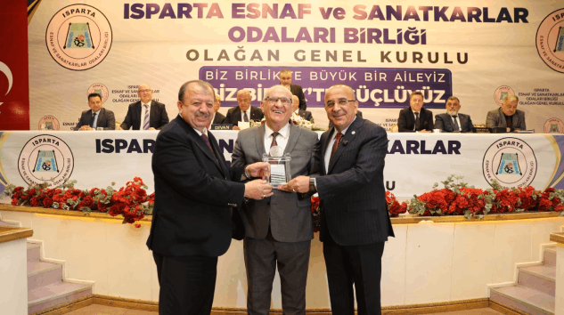 Başkan Tural: “Festival adı altında esnafımıza darbe vuruluyor”