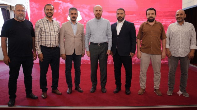 ISUBÜ Rektörü Çatal, Bilal Erdoğan ile bir araya geldi