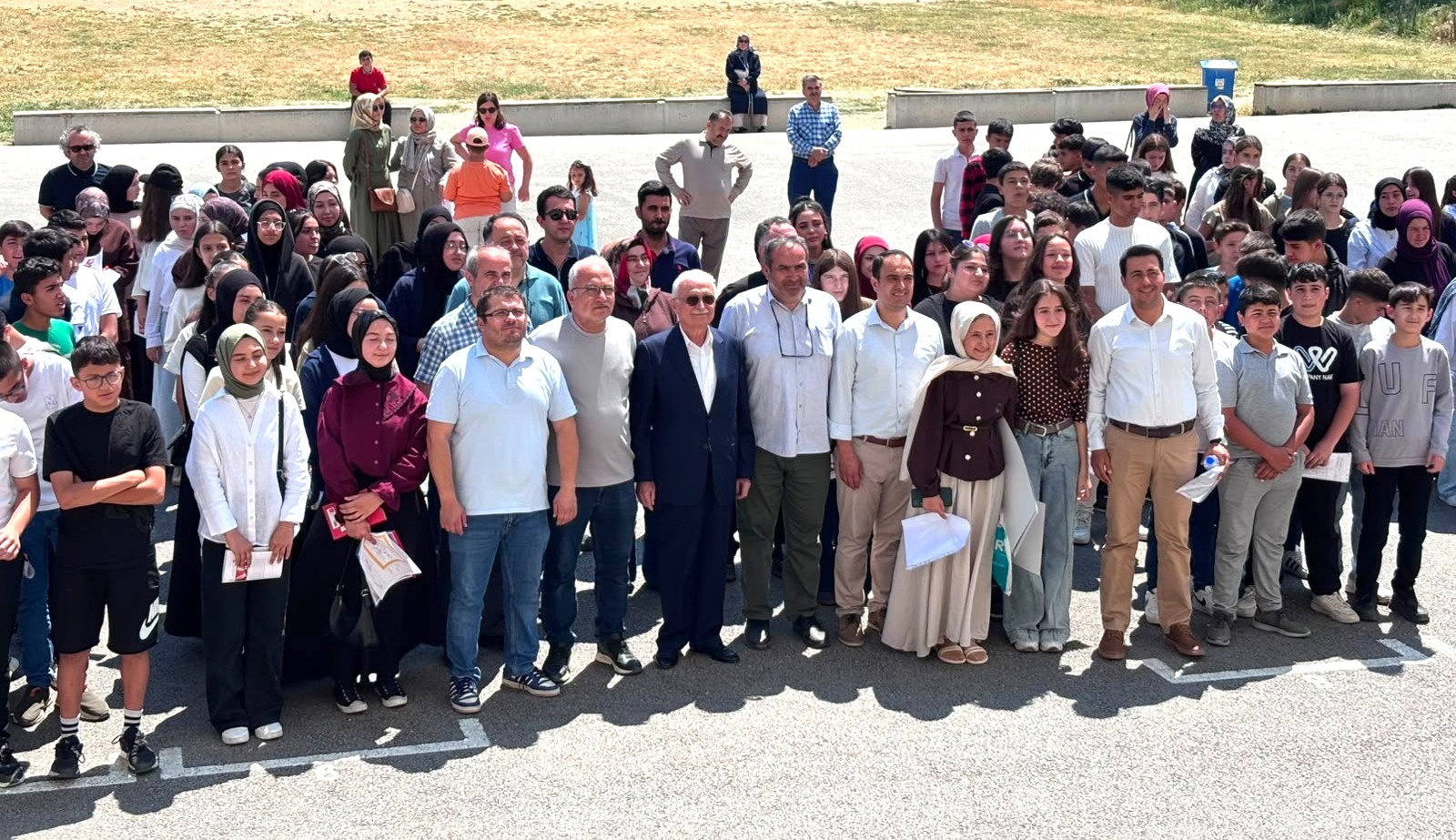 Büyükkutlu Vakfı’ndan İmam Hatip Lisesi’ni tercih edenlere burs desteği sürecek