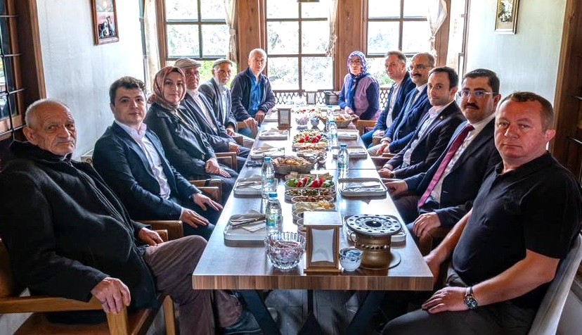 Yalvaç’ta Şehit Babaları Unutulmadı
