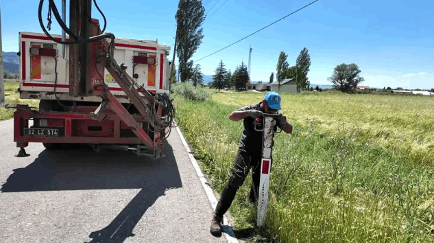 Köy Yollarında Trafik Güvenliği Artıyor