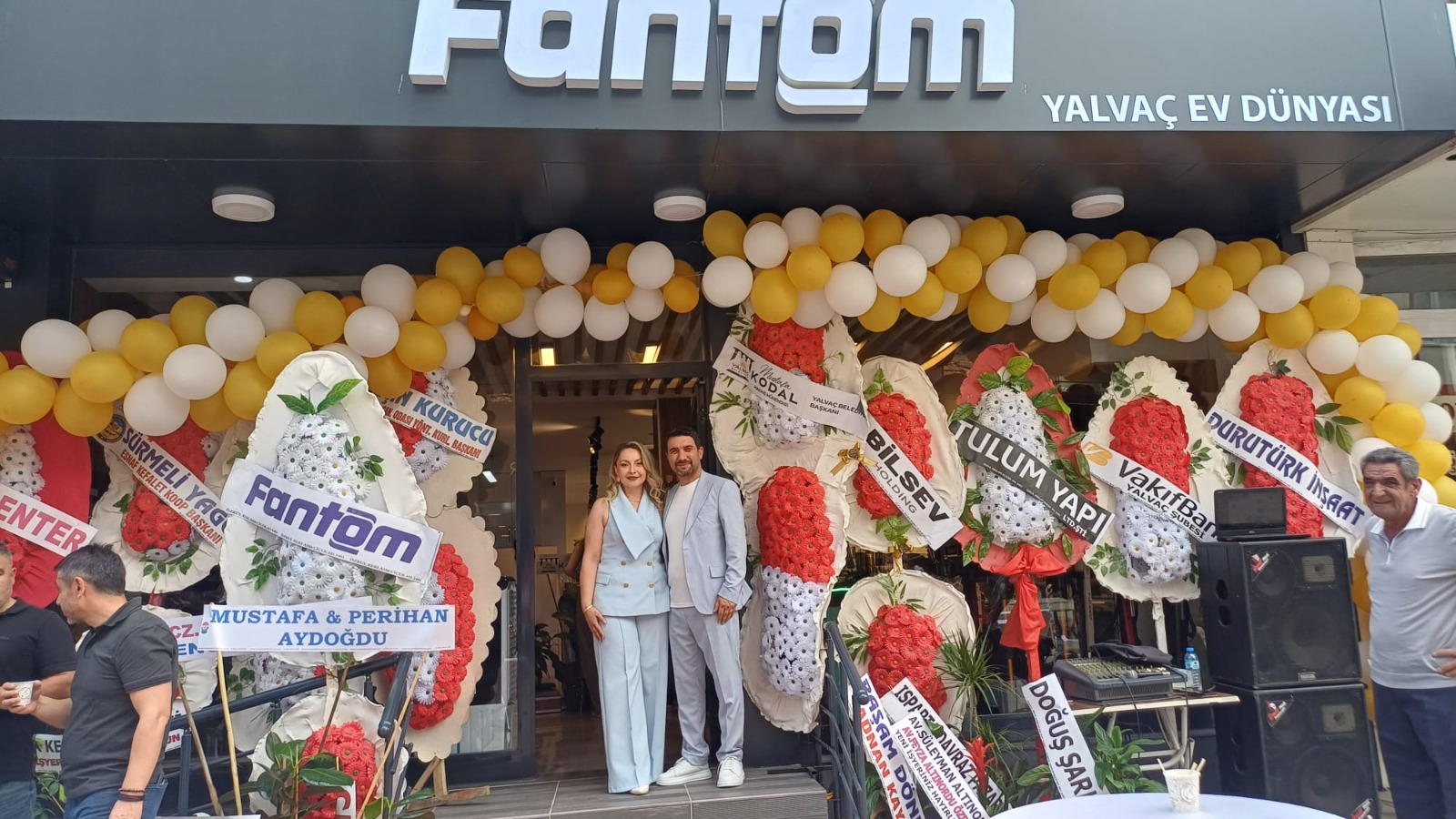 Yalvaç EV DÜNYASI, Seçkin Markalarla Yeni Mağazasında