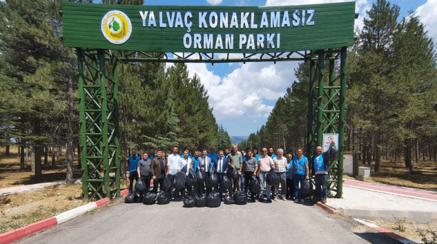 Yalvaç Orman Park’ta Denetimli Serbestlik Hükümlülerinden Çevre Temizliği