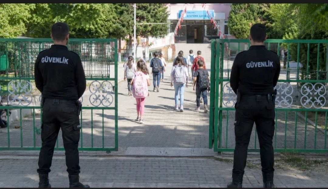 Okullara TYP ile 30 bin güvenlik görevlisi