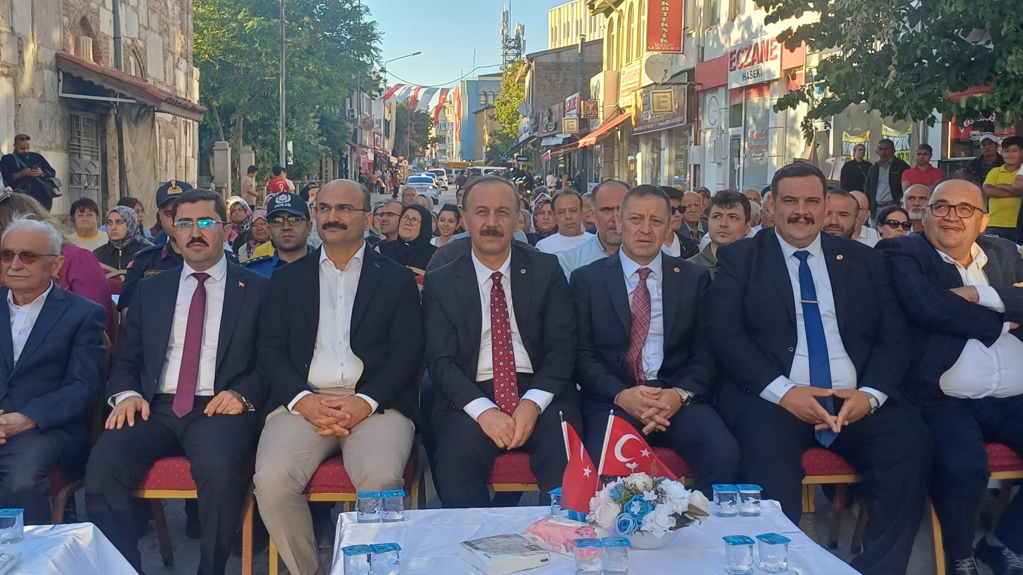Yalvaç Festivali’ne görkemli açılış