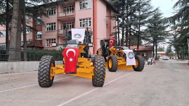 İl Özel İdaresi’nden Makine Parkına 2 Yeni Greyder!