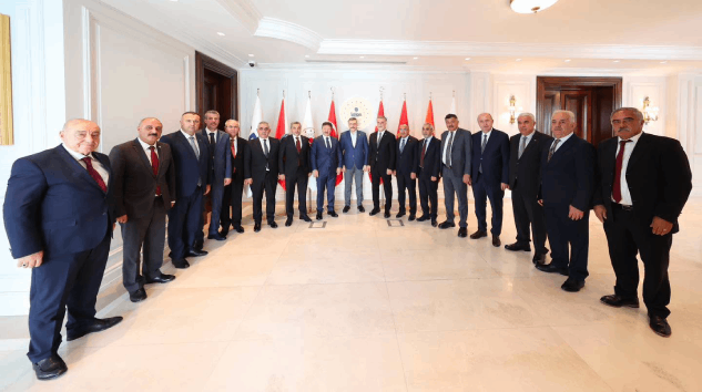 TŞOF yönetiminden Bakan Çiftçi’ye ziyaret