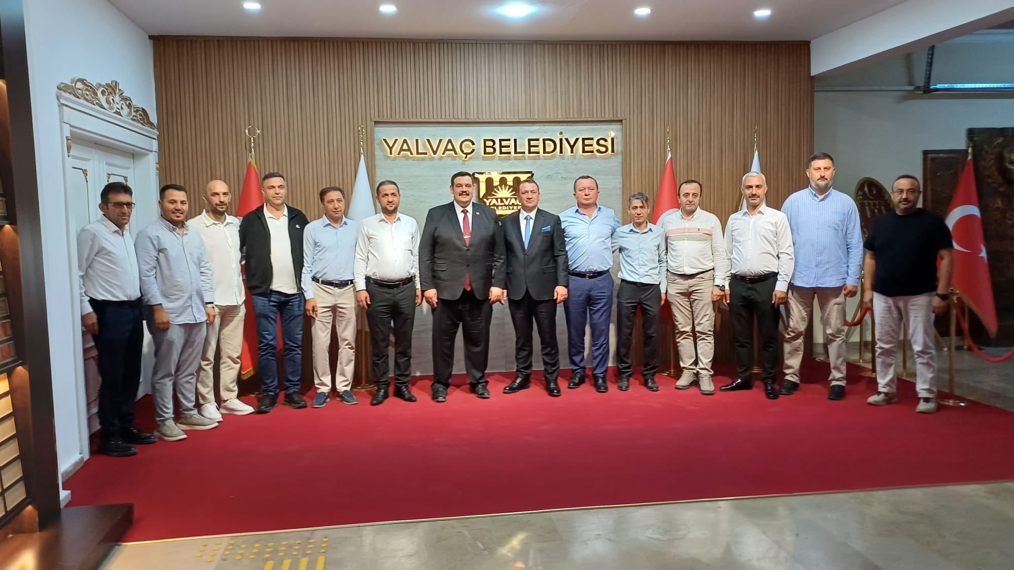 Sabri Parpar ve Ekibi Seçim Startını Belediyeden Verdi